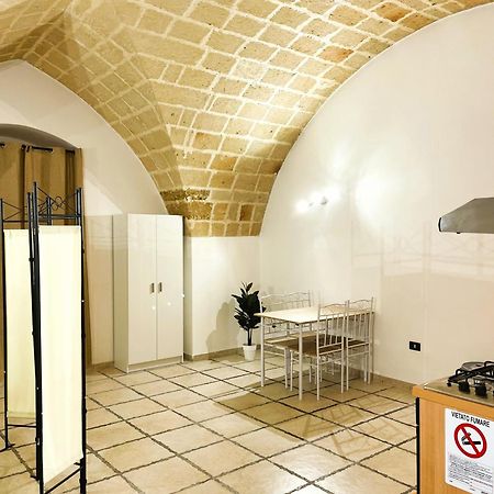 History Station Appartement Brindisi Buitenkant foto